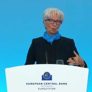 Lagarde: Bets on ECB Hikes Not in Line With Guidance