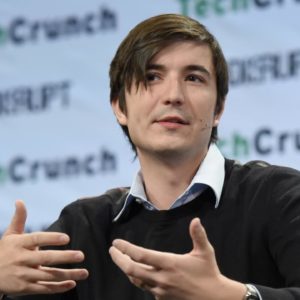 ? ROBINHOOD: WE ARE TURNING OFF THE BUY BUTTON FOR AMC STOCK!