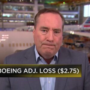 Boeing's Q1 earnings miss estimates, reiterates positive free cash flow in 2022