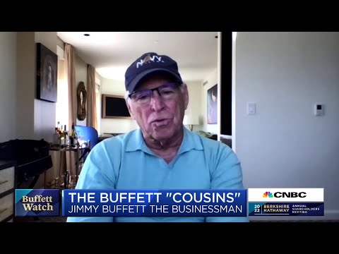 Iconic musician Jimmy Buffett says he bought Berkshire shares 25 years ago
