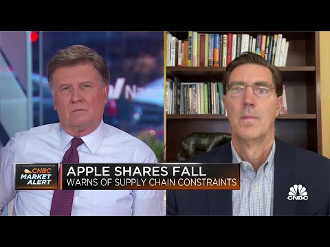 Supply chain has had a 'significant impact' on Apple, says Bernstein analyst