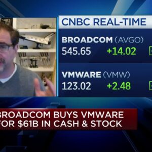Broadcom's deal strategy with VMware triples software business, says Bernstein's Stacy Rasgon