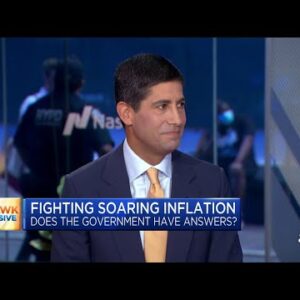 Fmr. Fed Governor Kevin Warsh: I'm 'puzzled' by Fed's slow inflation response