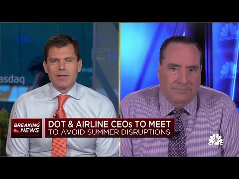 Department of Transportation to meet with airline CEOs to avoid summer travel disruptions