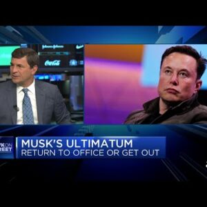 Elon Musk tells Tesla staff to return to the office or leave company, Bloomberg reports