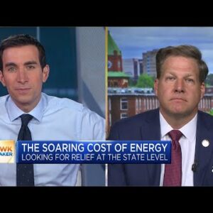 The U.S. is slow-rolling itself into a recession, says Gov. Chris Sununu