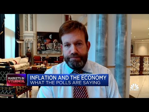 U.S. only days away until an 'absolute explosion' on inflation, says pollster Frank Luntz