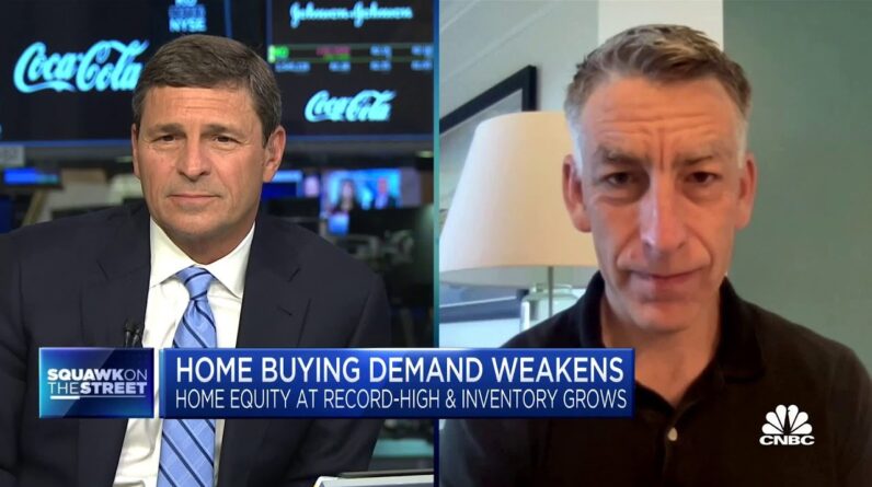 It's going to be a bumpy landing for the housing market, says Redfin CEO